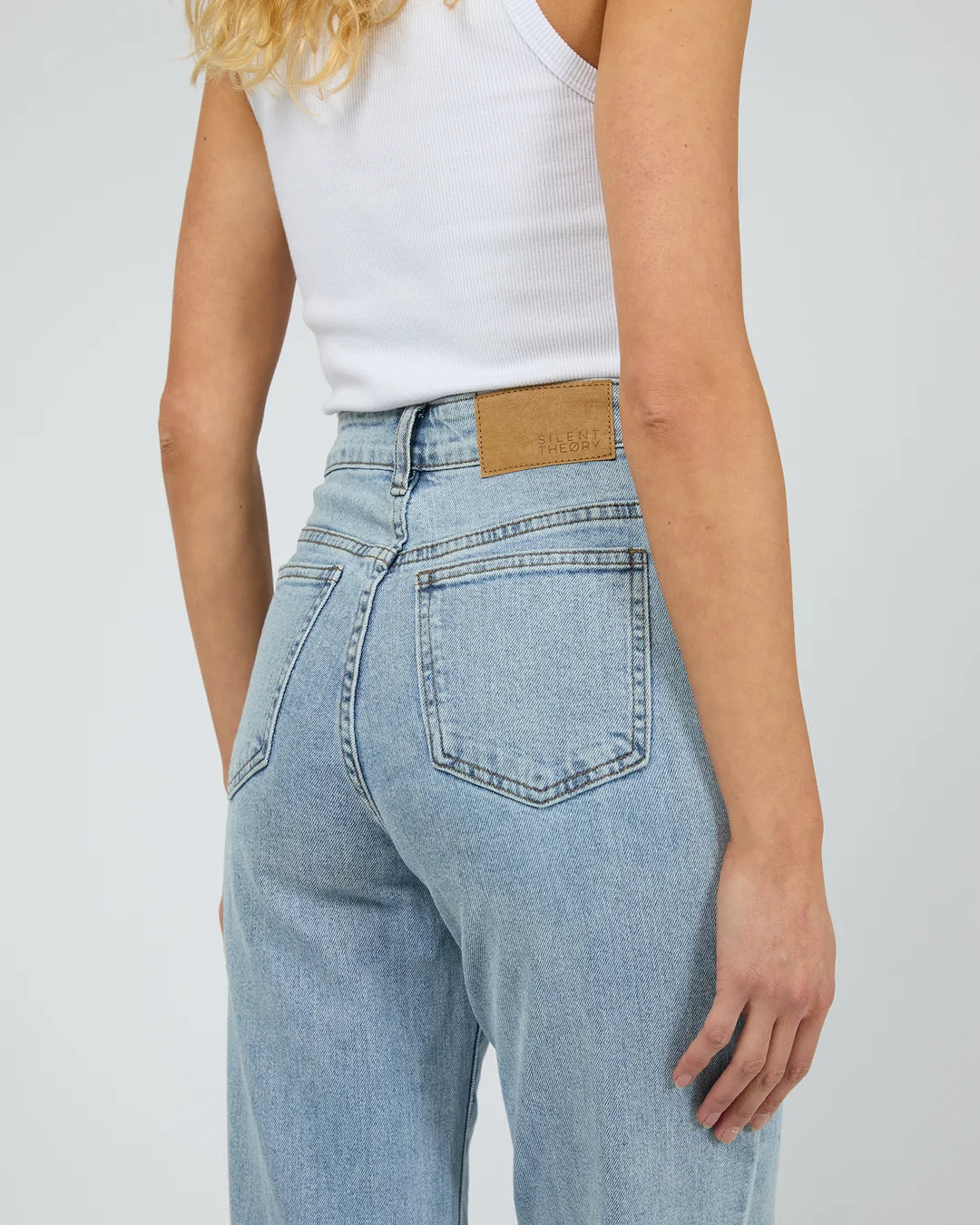 MILA COMFORT STRAIGHT JEAN