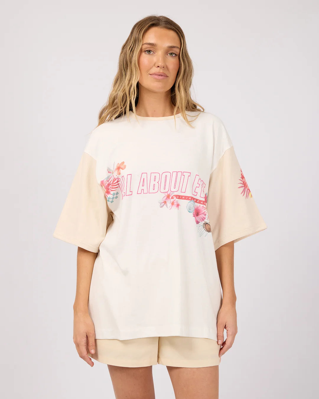 HAWAIIAN HIBISCUS OVERSIZED TEE