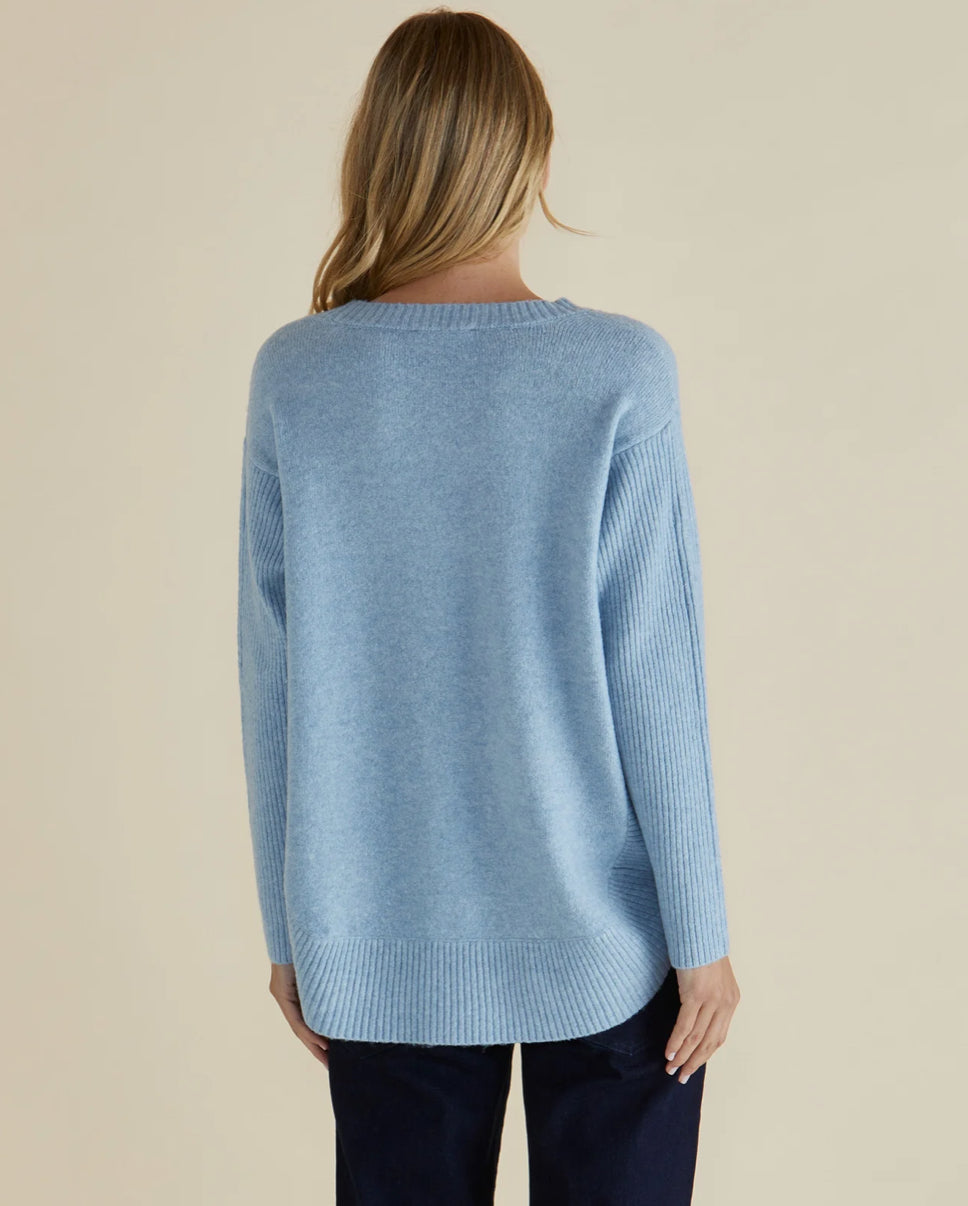 SOHO KNIT SWEATER