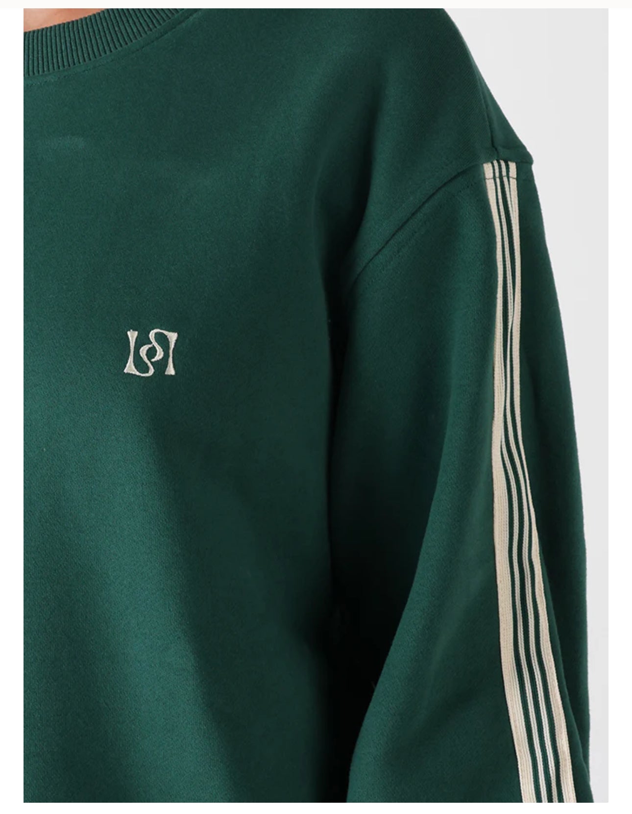 AUGUST SWEATER