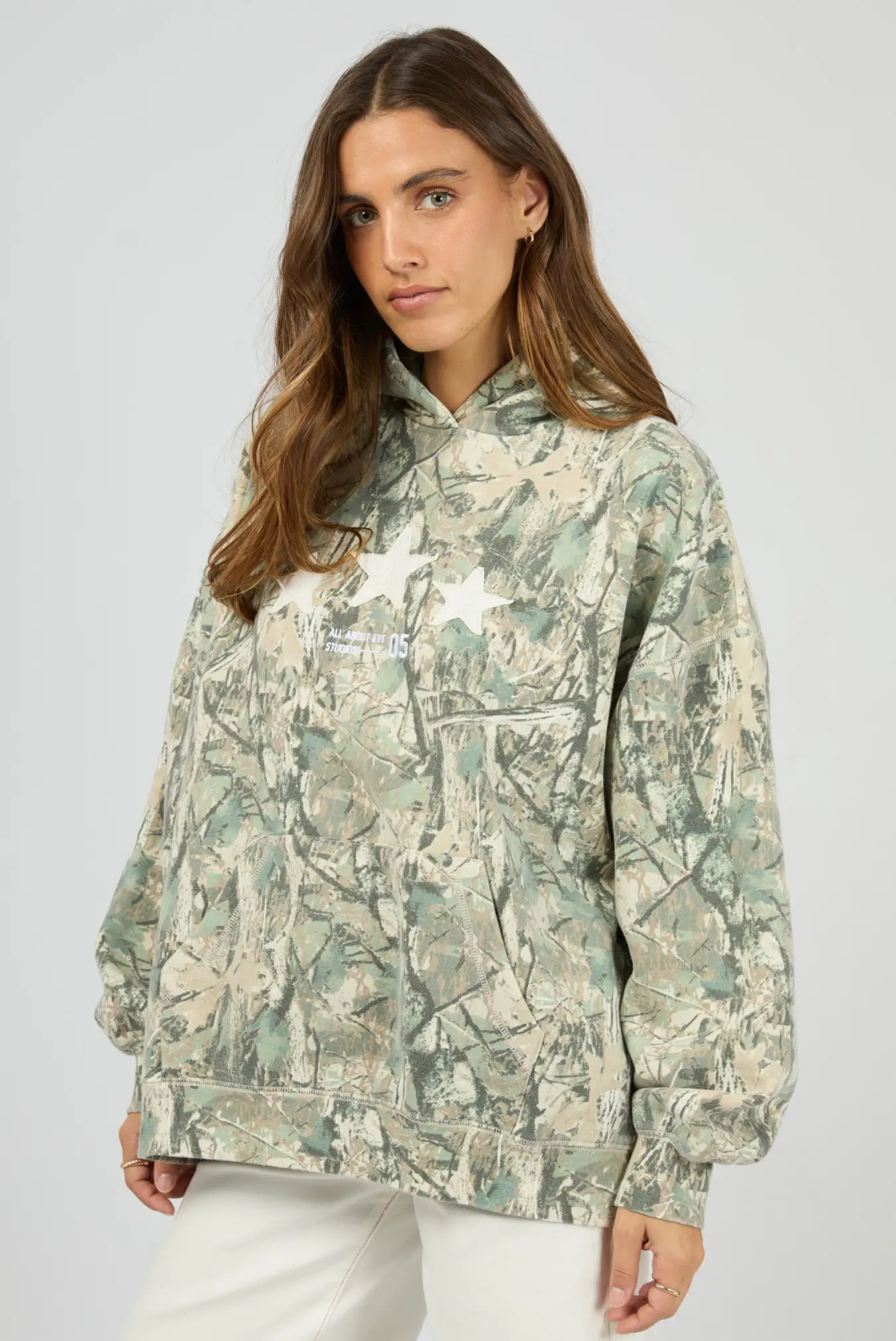 WOODLANDS RELAXED HOODIE