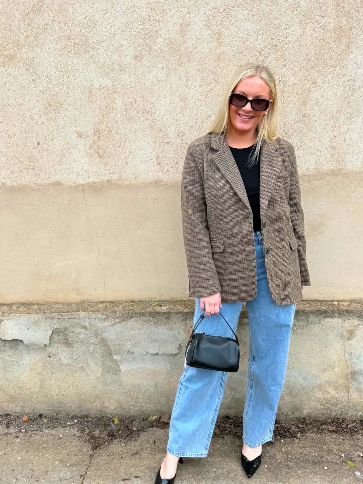 BONNIE BLAZER