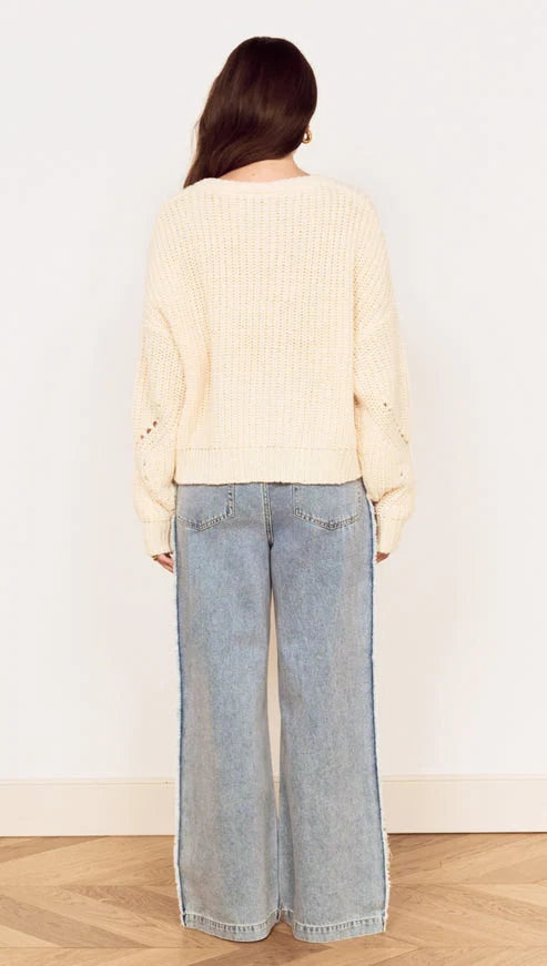 LYRA SWEATER