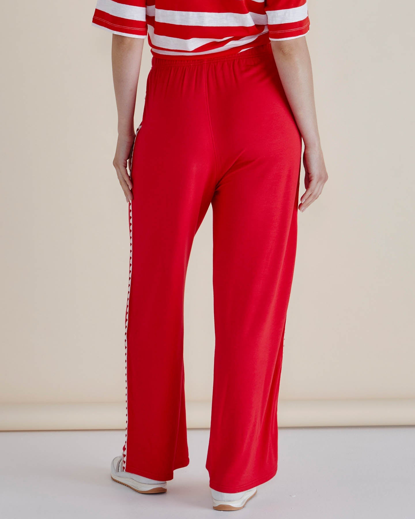 EVELYN WIDE LEG JOGGER