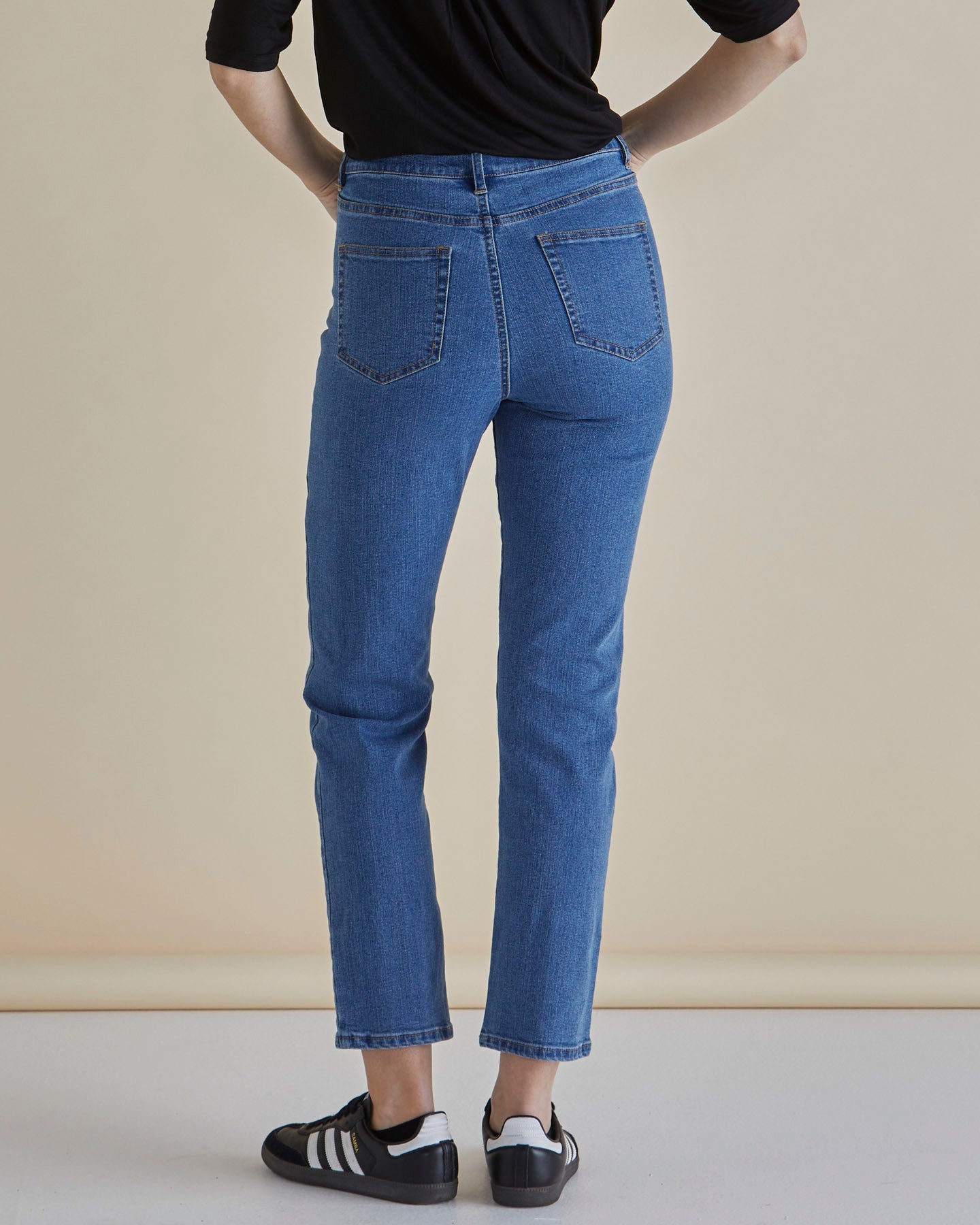 SLIM FIT JEAN