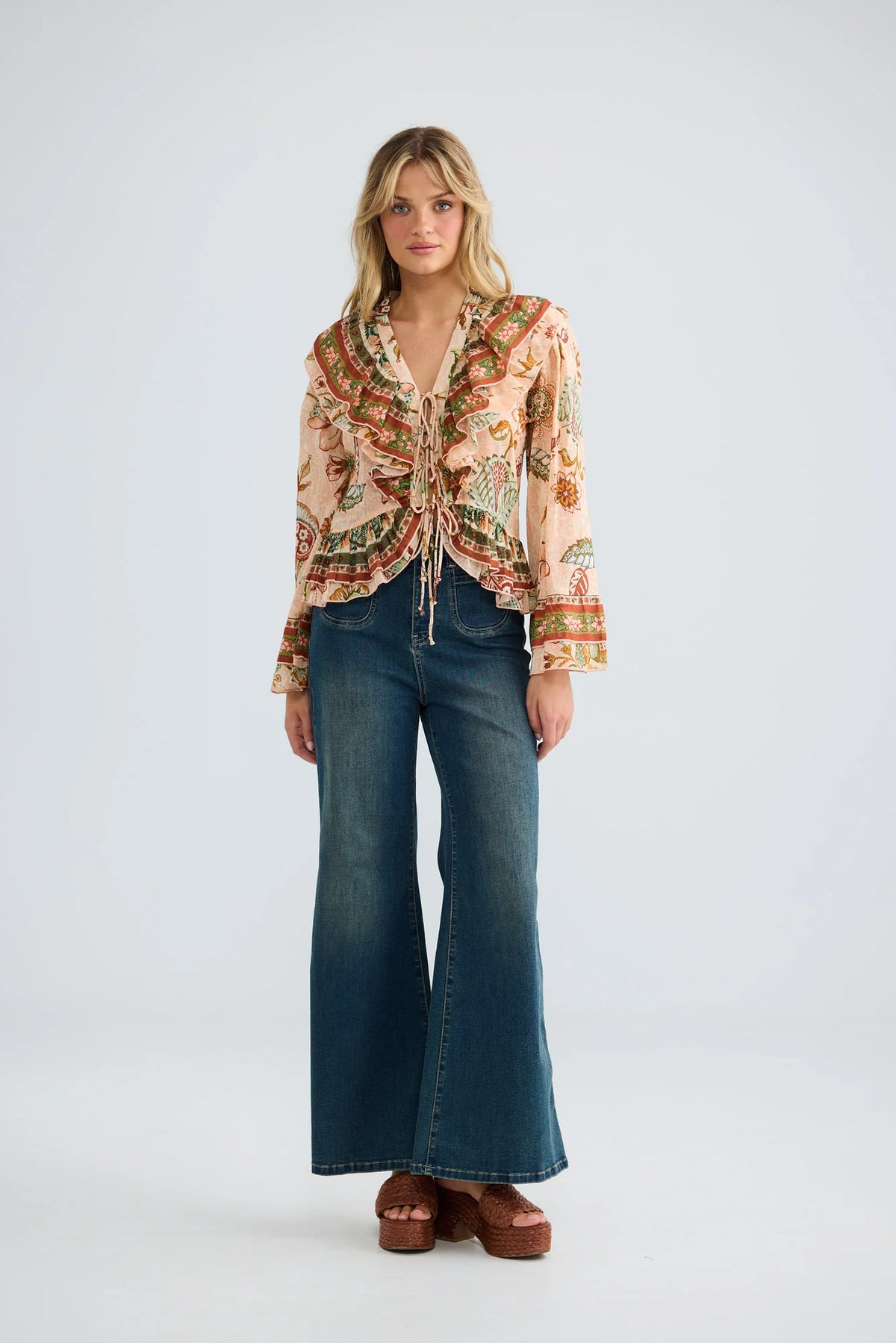 CARMEN FRILL TOP