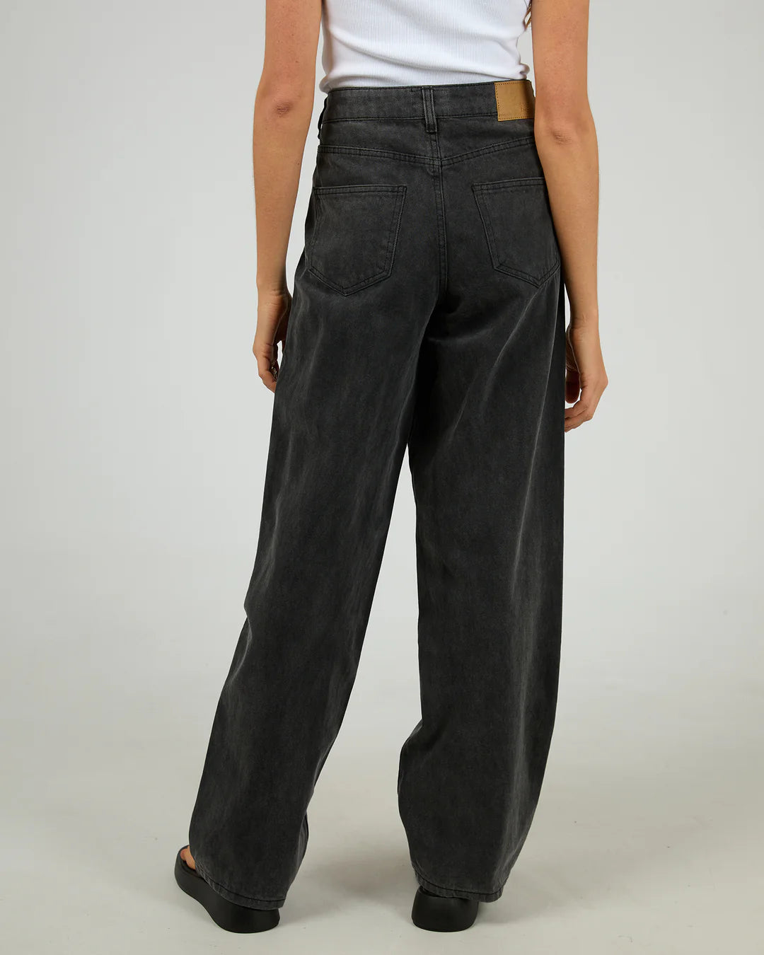 JADE BAGGY JEAN