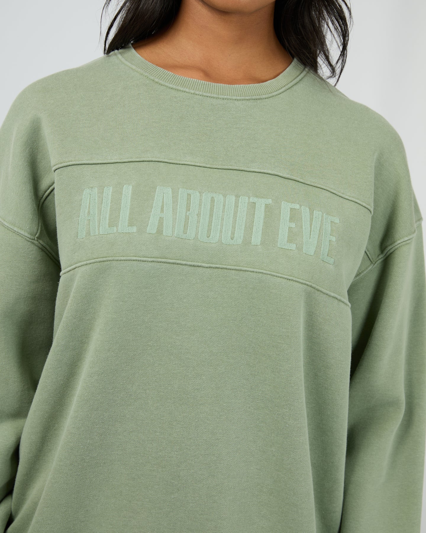 VITAL WASHED OVERSIZED CREW