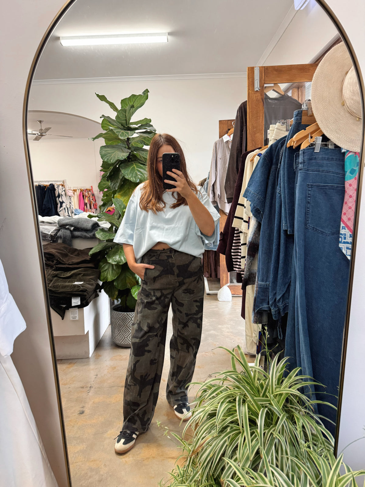 LOVEME BARREL JEAN