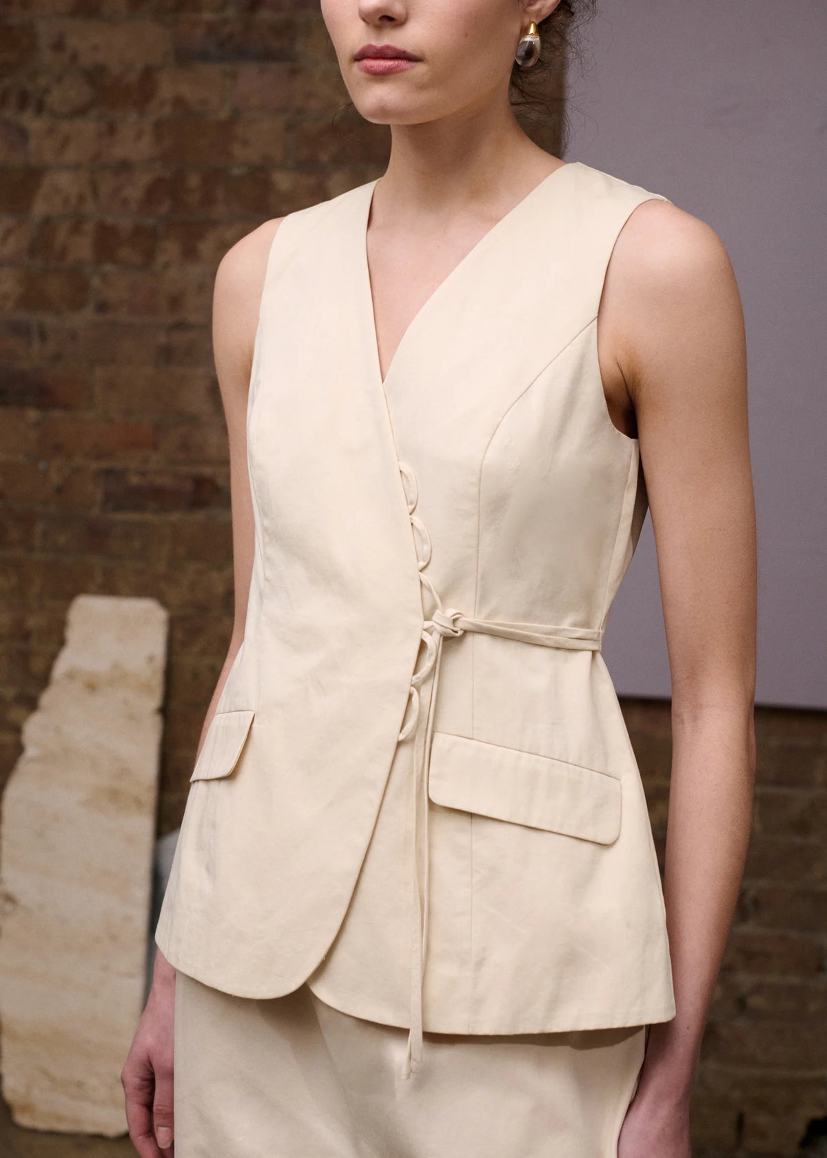 WILLOW LOOP DETAIL VEST