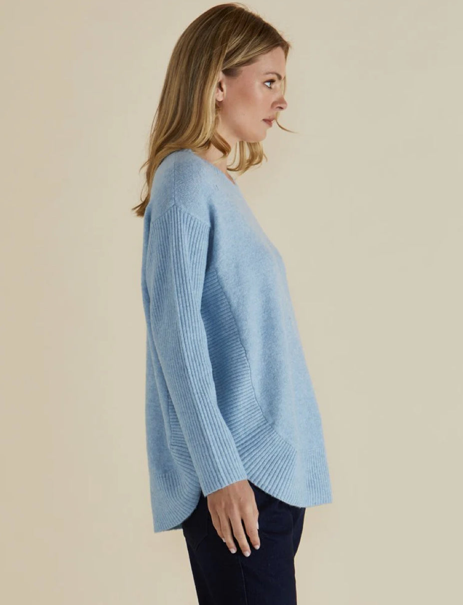 SOHO KNIT SWEATER