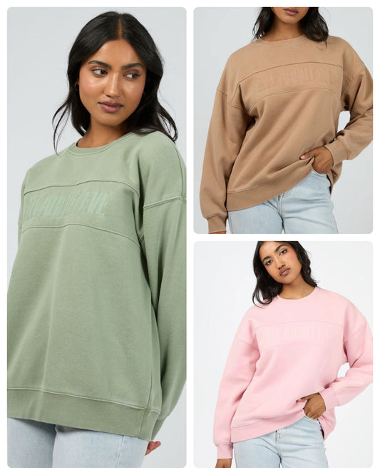 VITAL WASHED OVERSIZED CREW