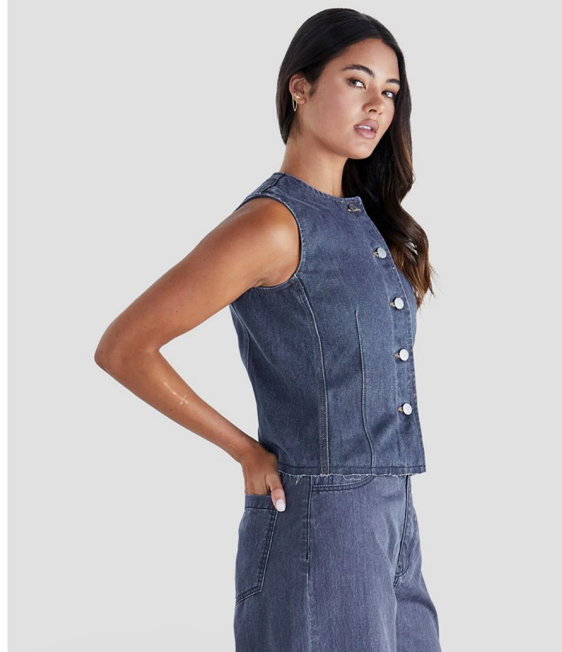 AINSLEY VEST