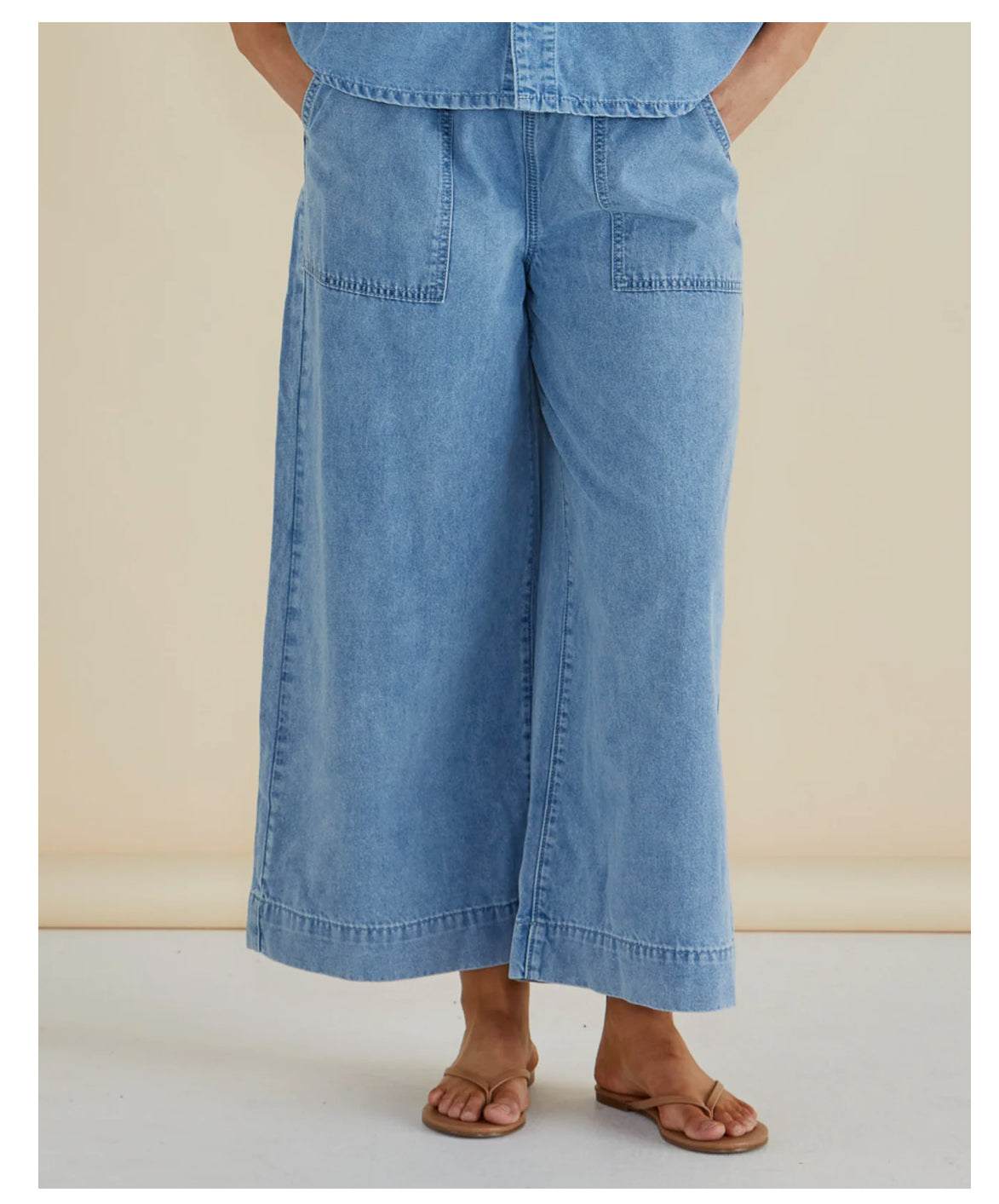 SAFFRA RELAX LEG JEAN