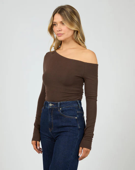 KYLIE OFF SHOULER LS TOP