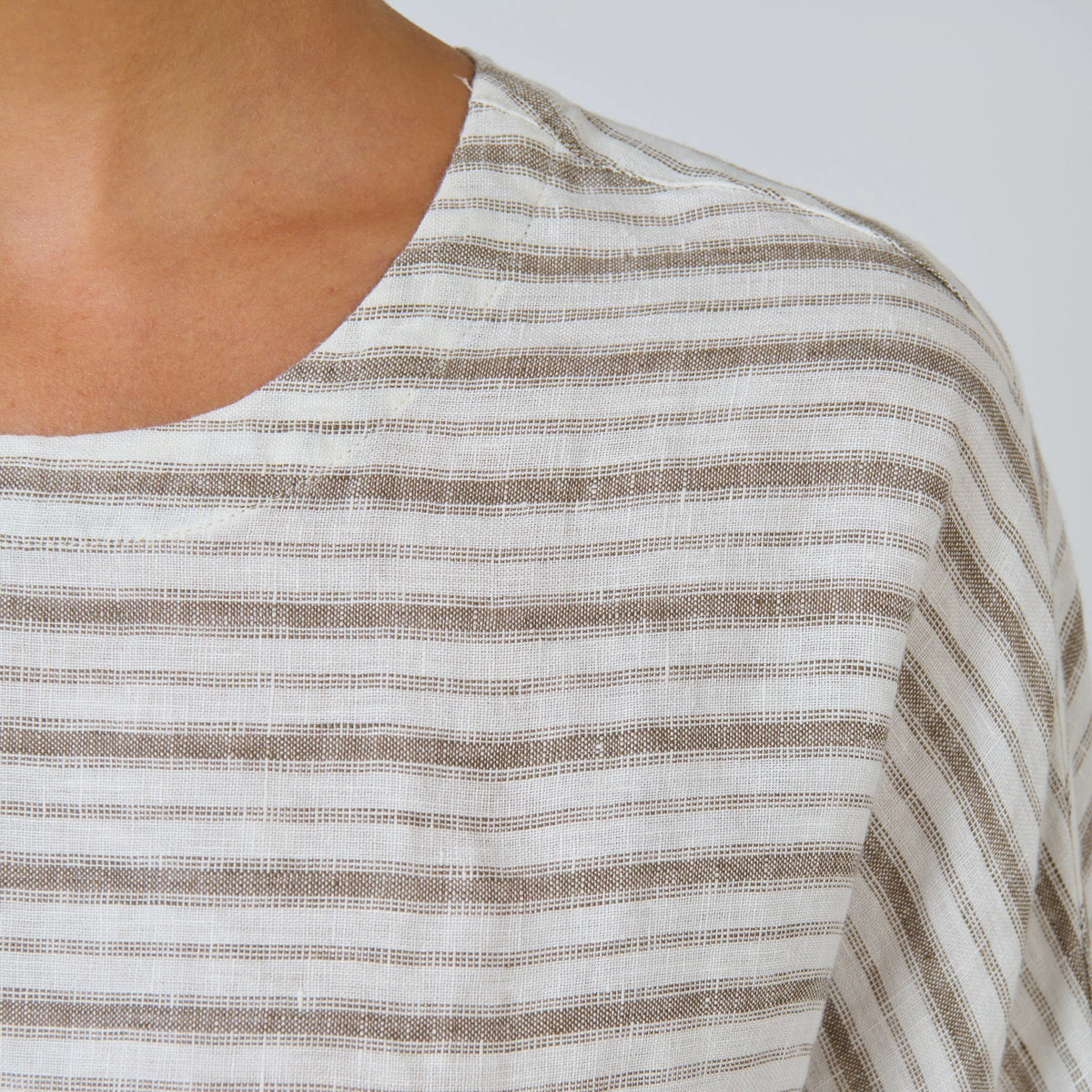 GA730 LINEN TOP