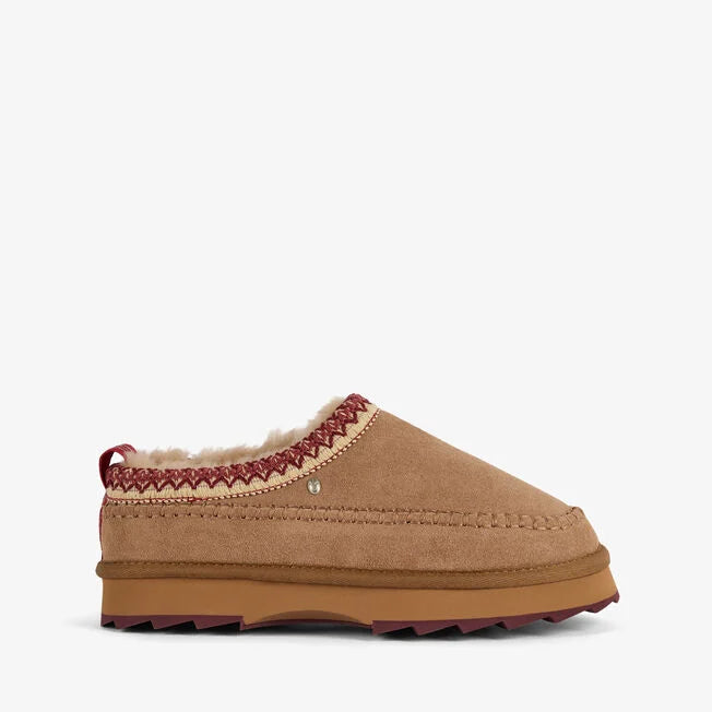 SHARKY ADVENTURE SCUFF CAMEL