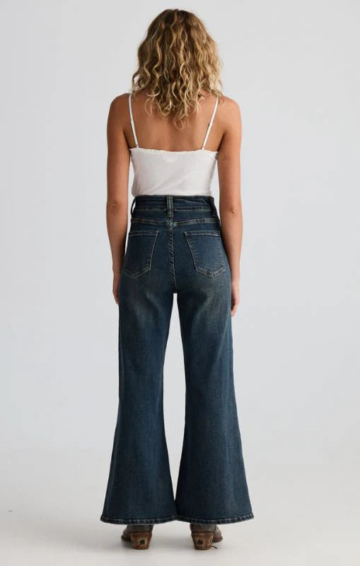 INTUITION JEAN