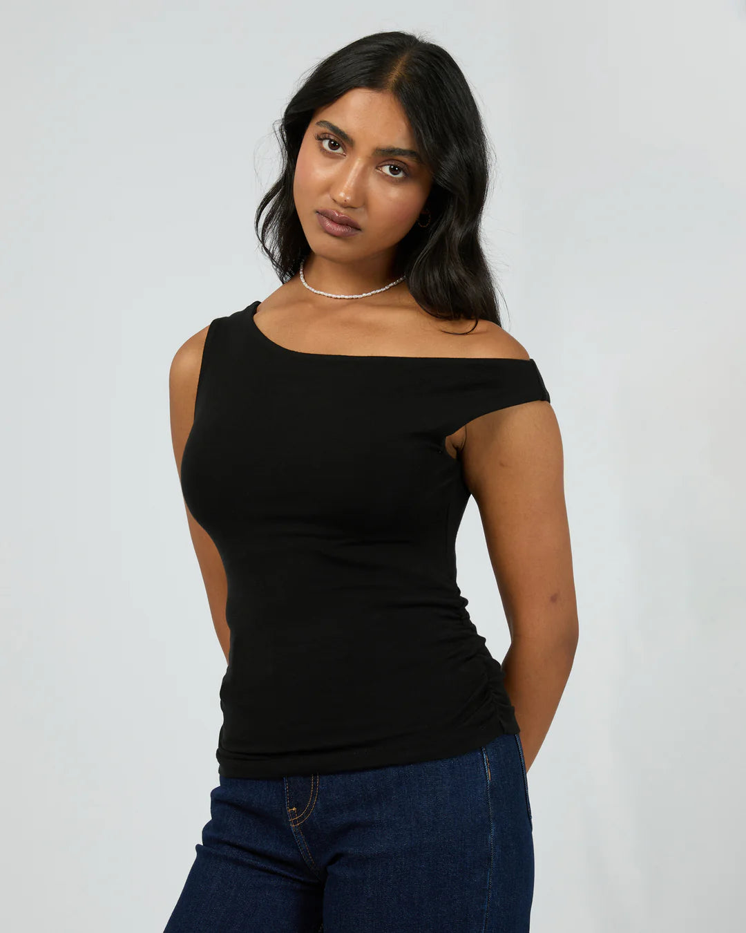 KYLIE OFF SHOULDER TOP