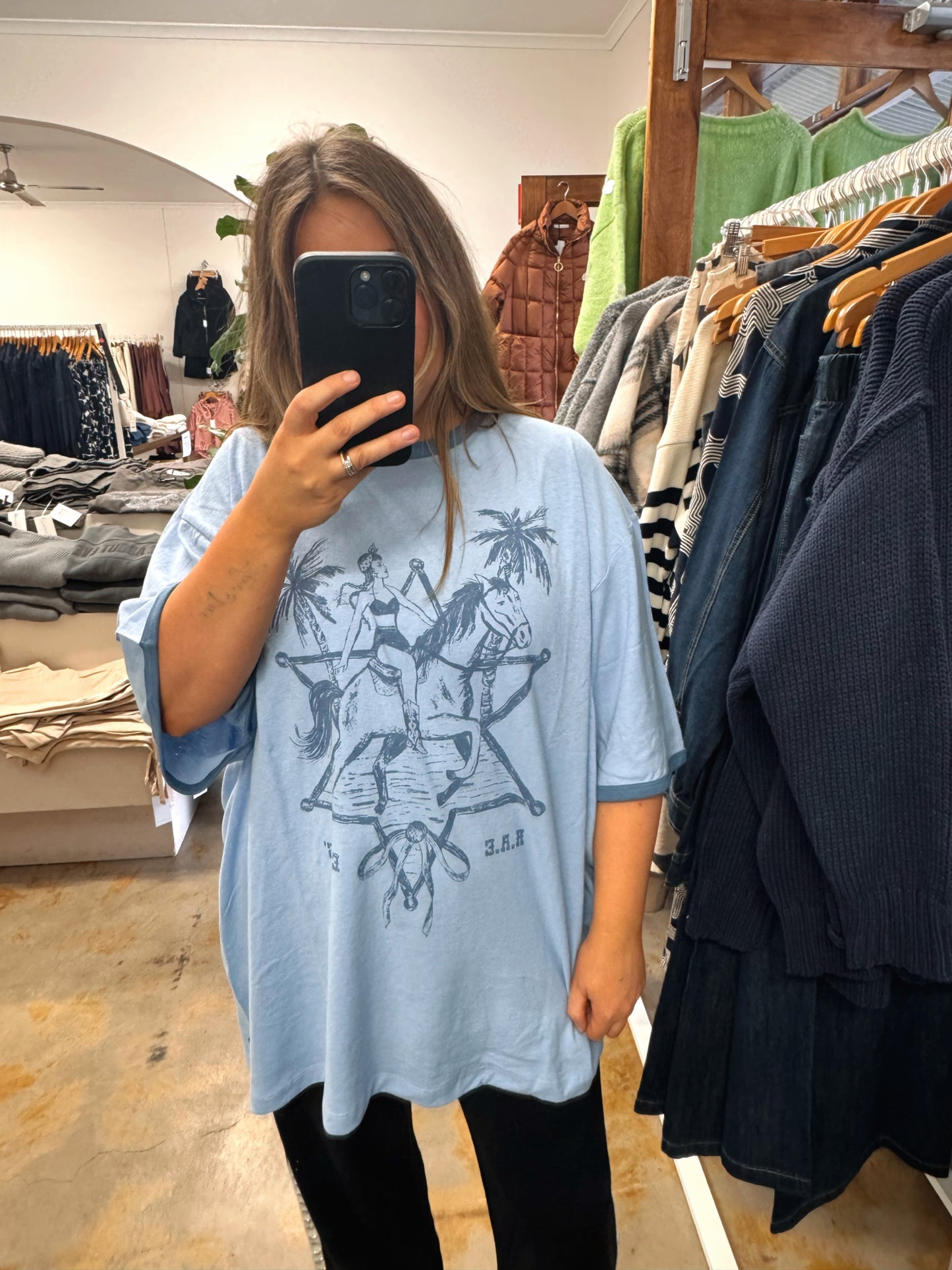 PONY ISLAND TEE