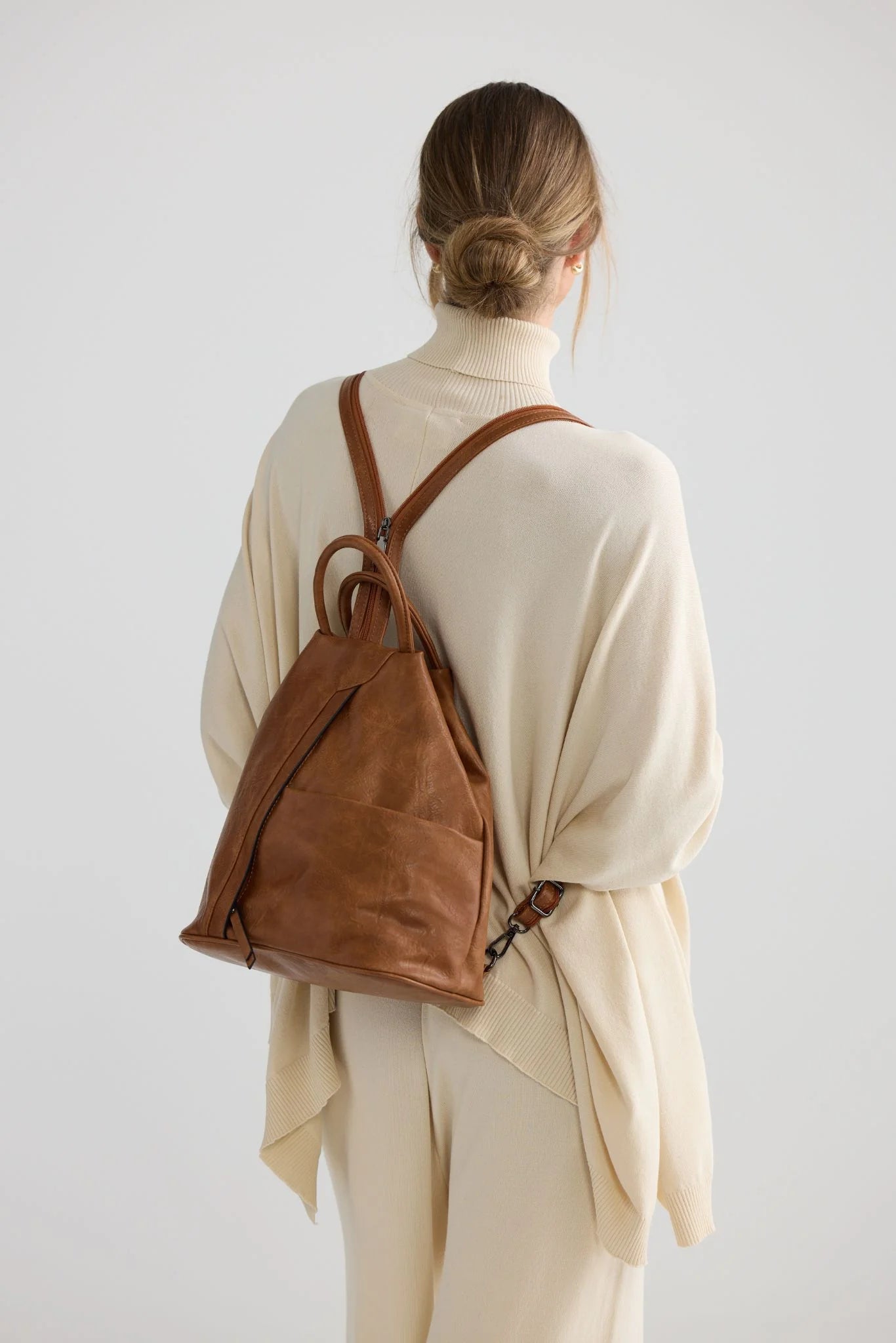 HIDDEN VALLEY BACKPACK