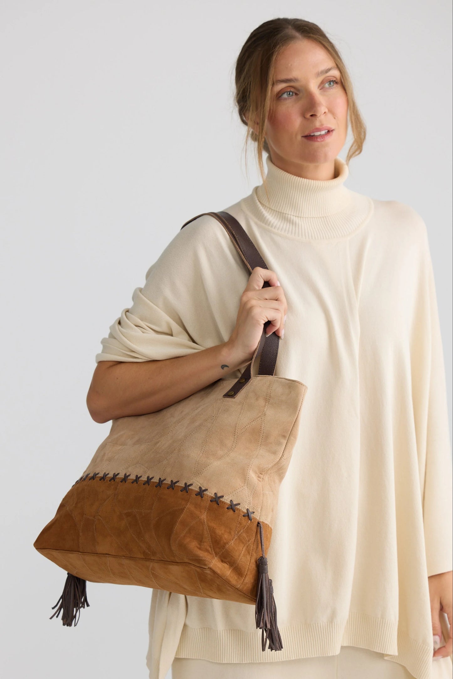 WOODSIDE HANDBAG