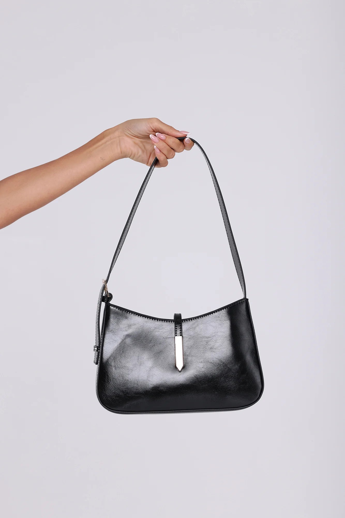 BERGMAN SHOULDER BAG
