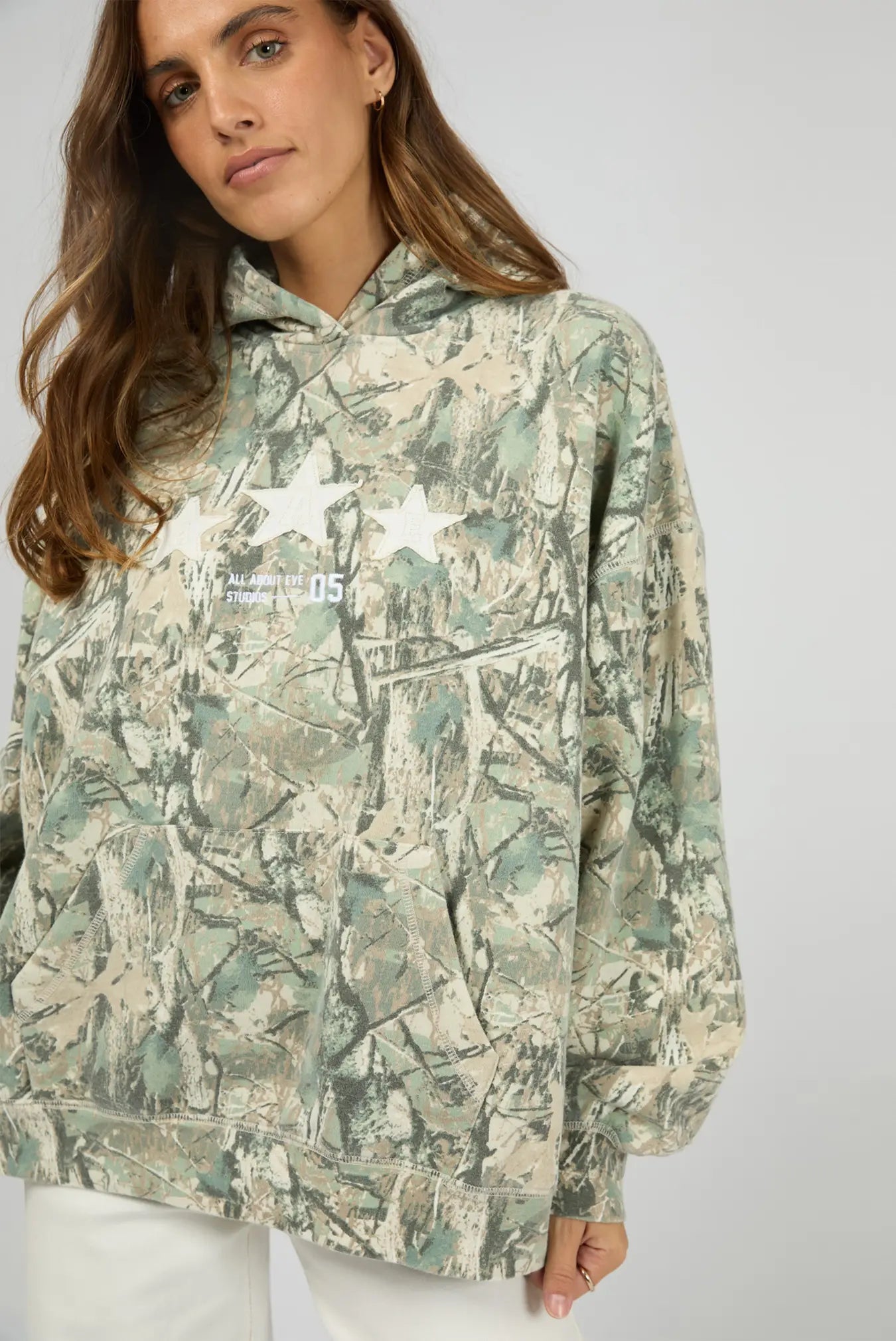 WOODLANDS RELAXED HOODIE