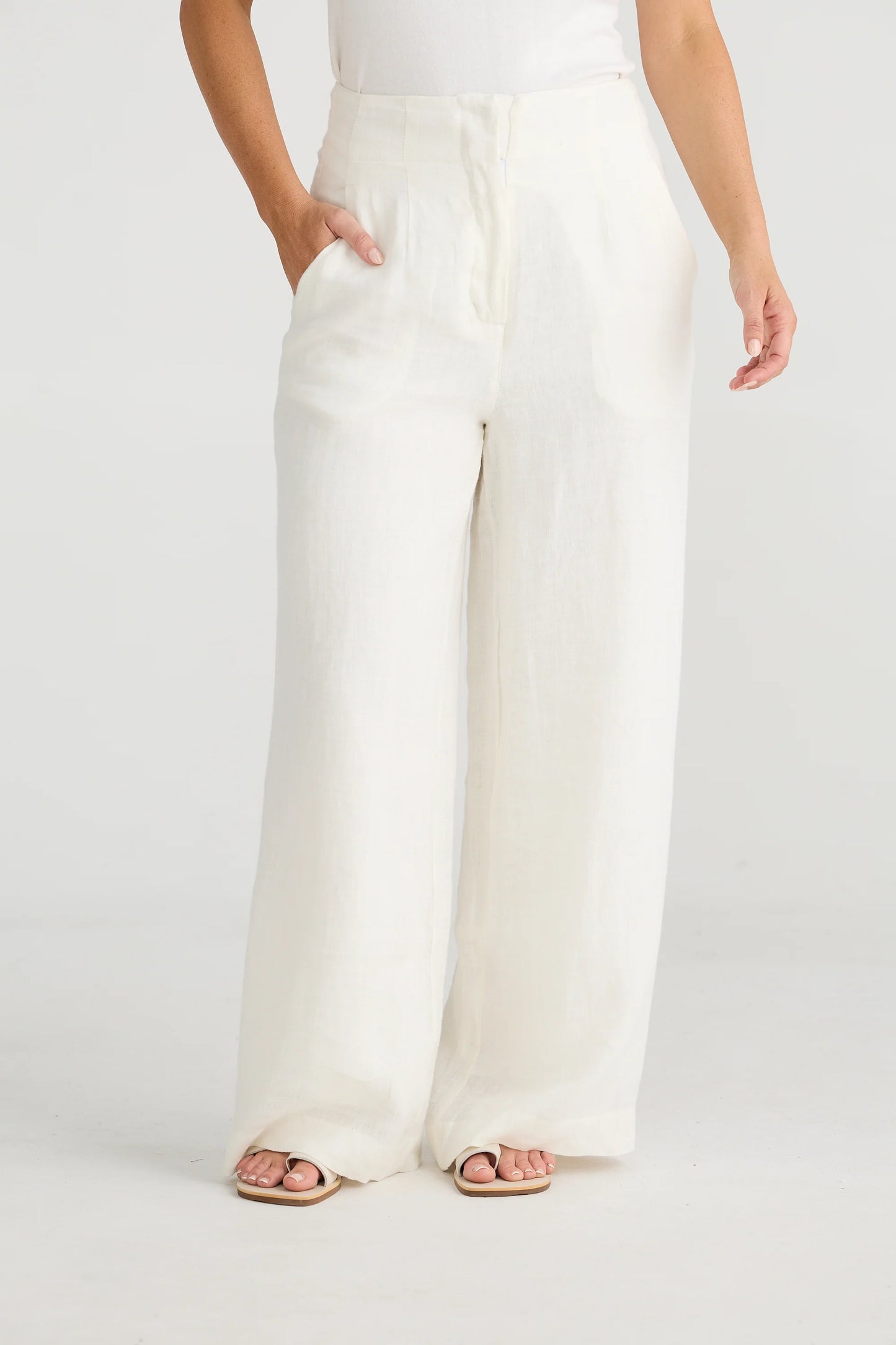 DANA PANT