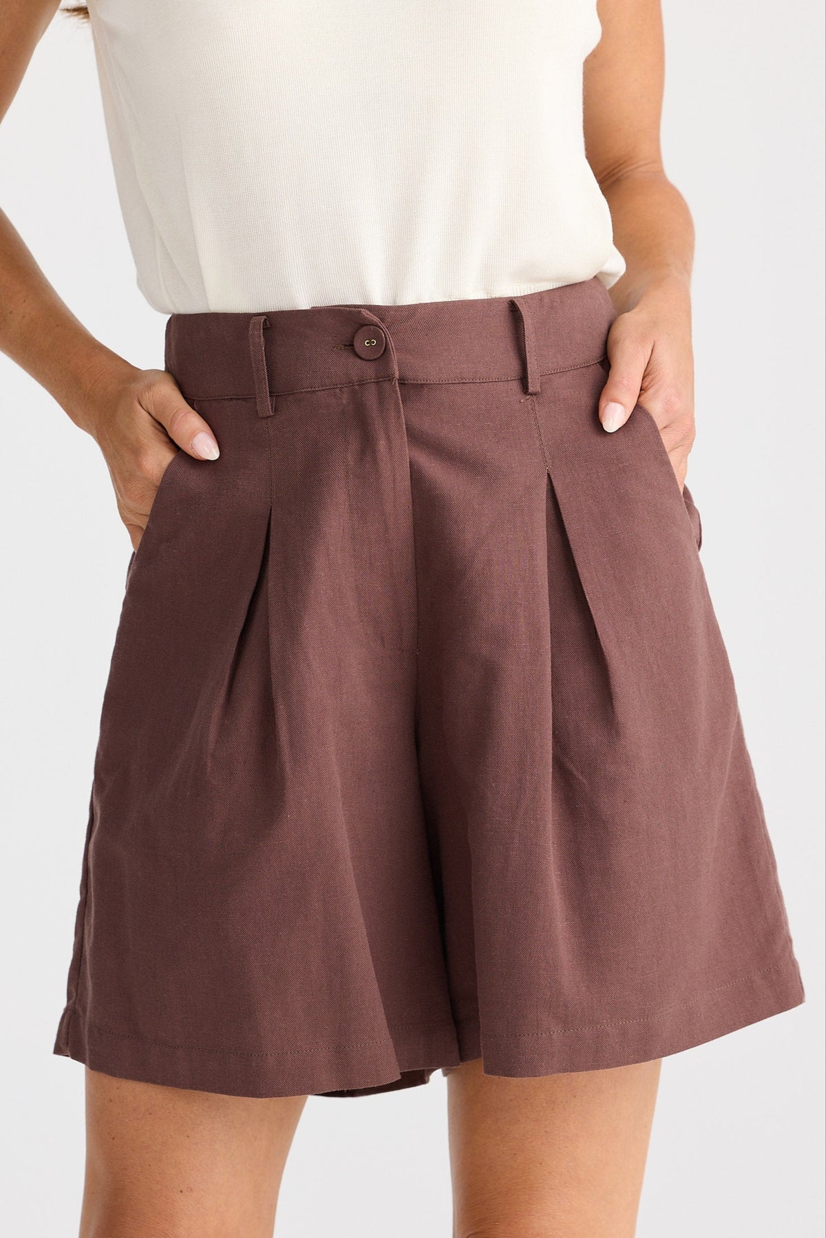 EDEN SHORT