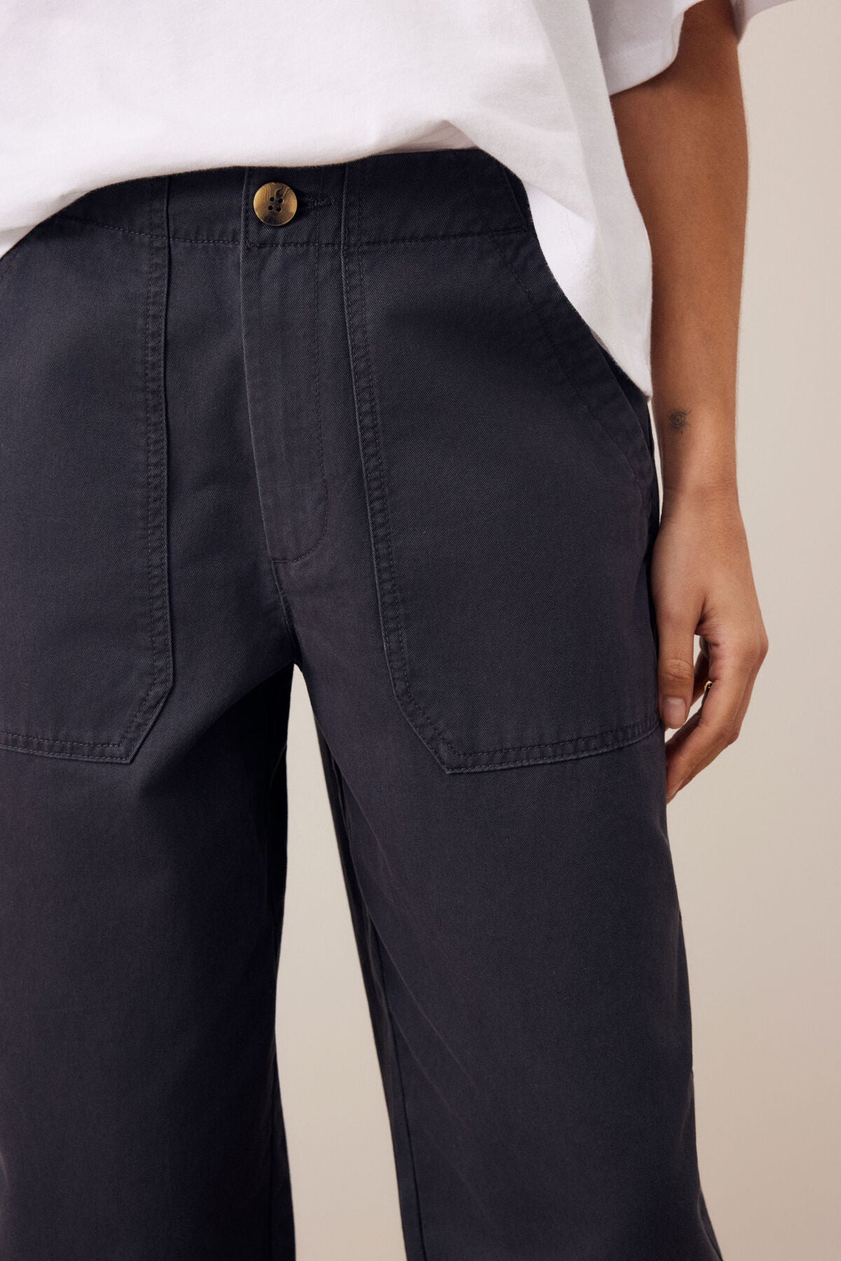 WEEKENDER PANT WASHED BLACK