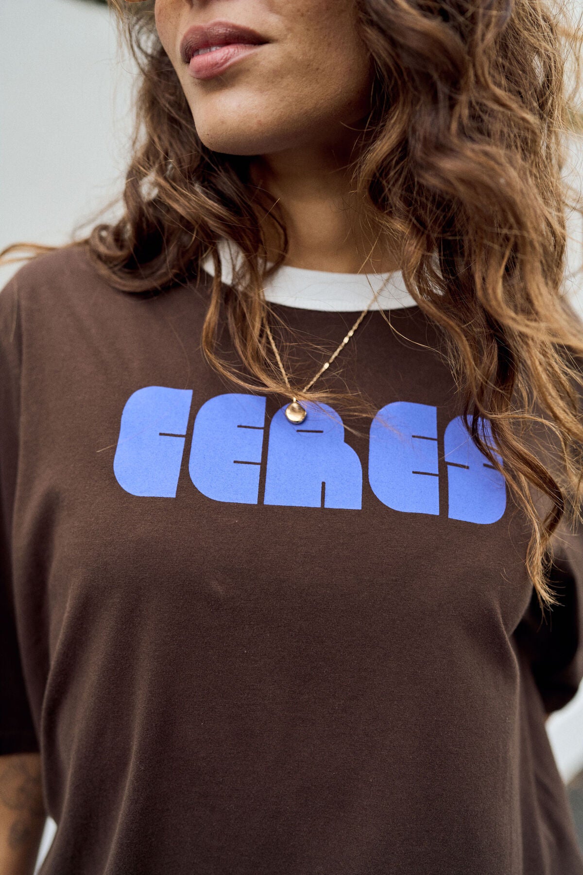 LUNA RELAXED TEE CHOC ABSTRACT