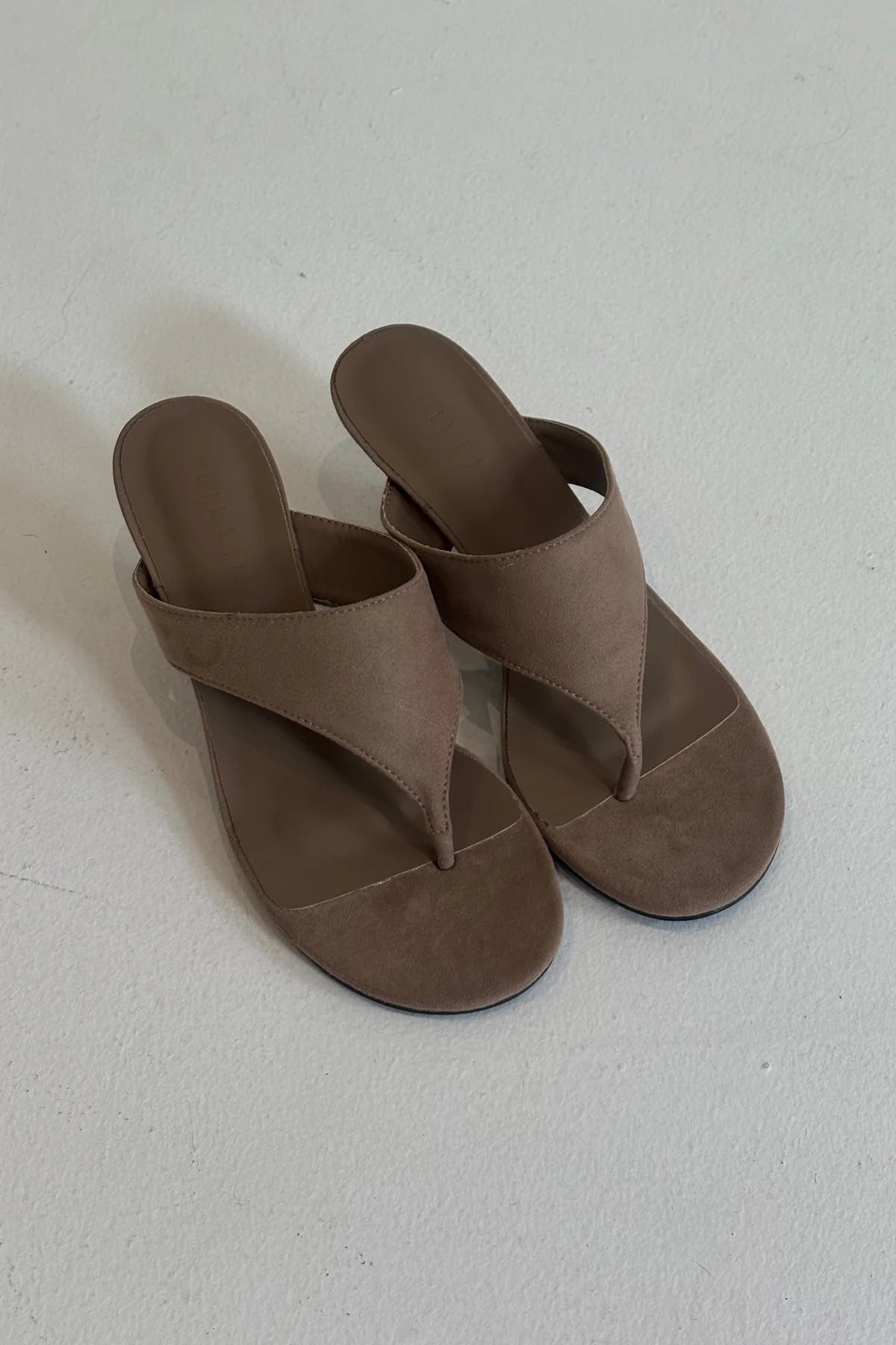 QUINCIE FAWN SUEDE