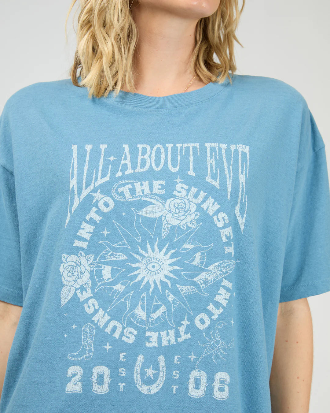 INTO THE SUNSET RELAXED TEE