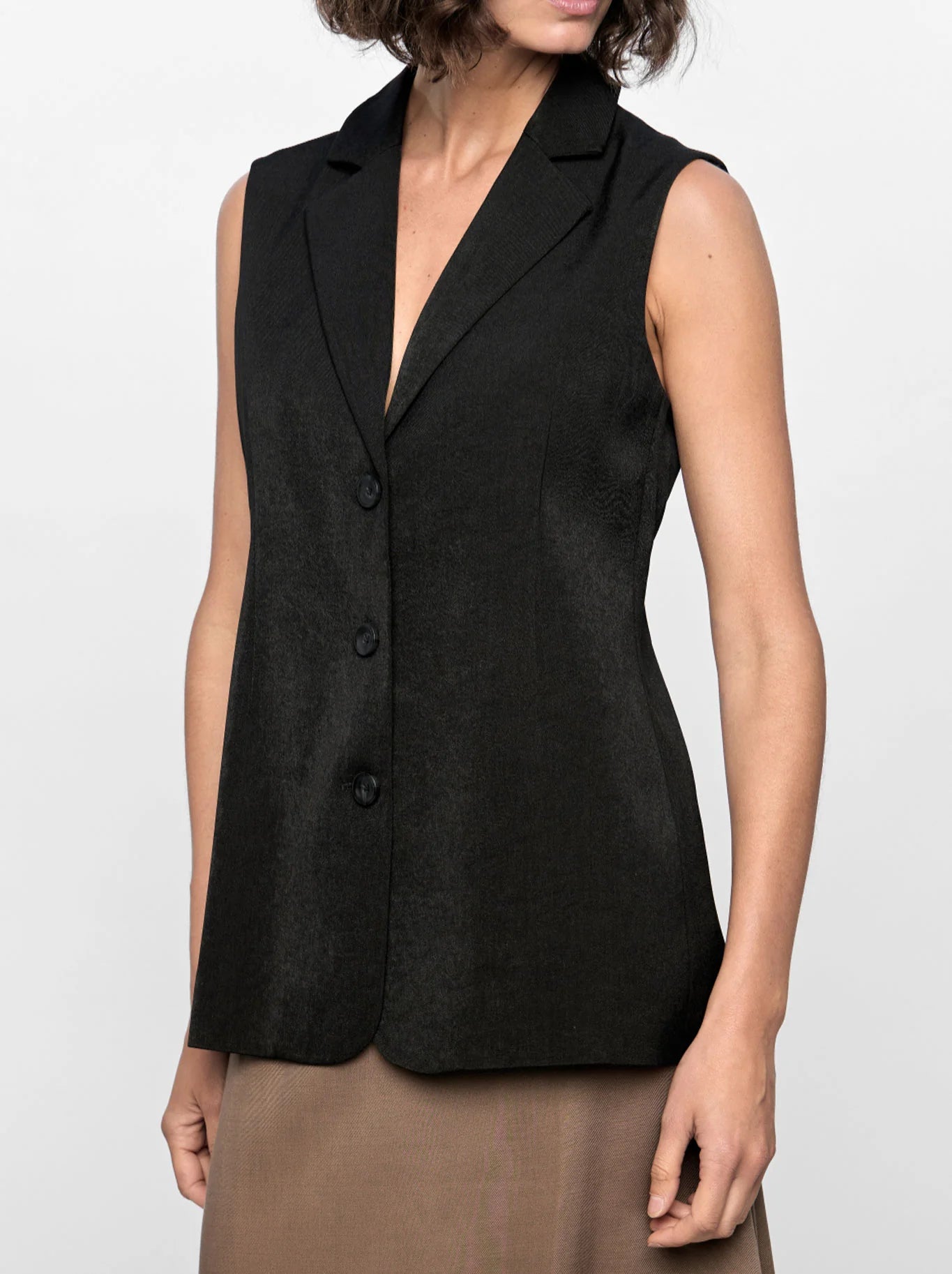 AIDEN VEST