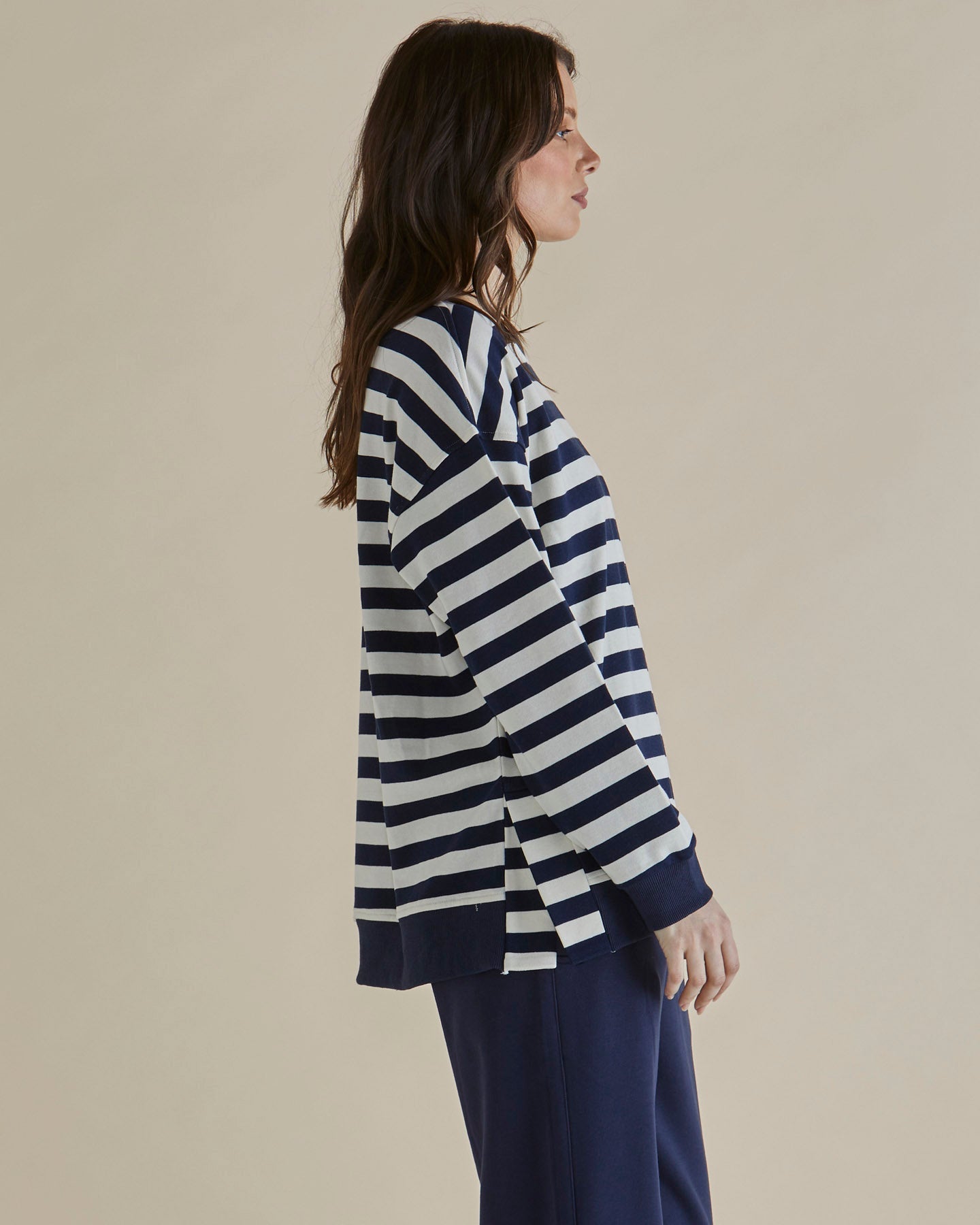 EASY CREW SWEAT