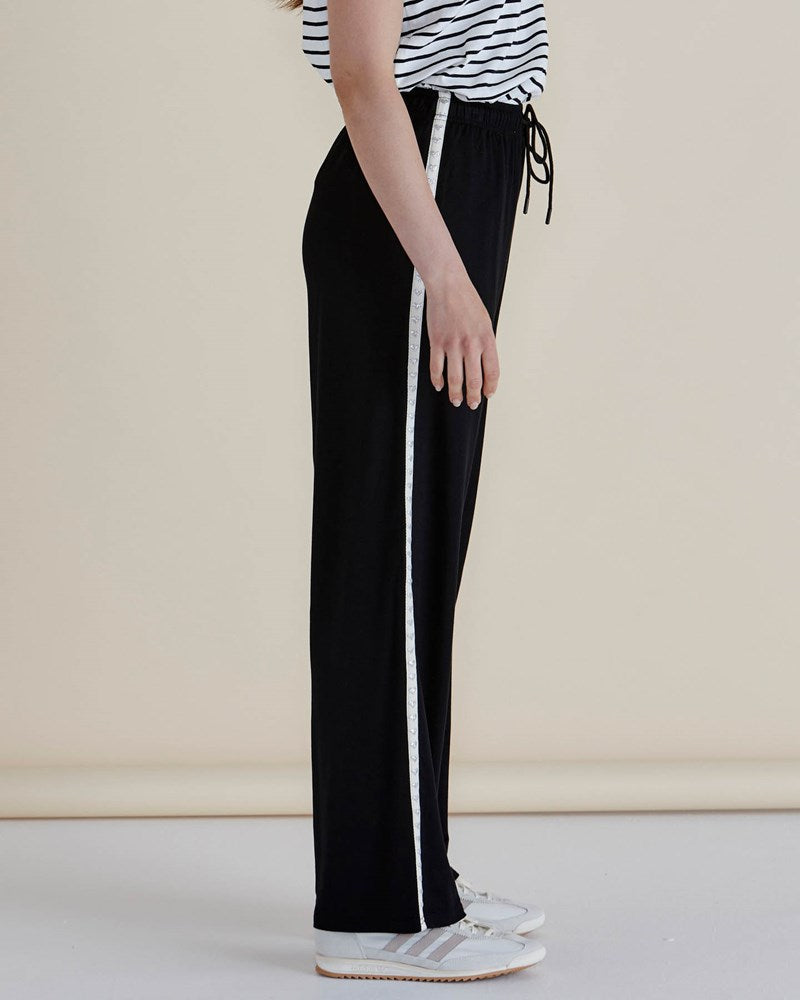 EVELYN WIDE LEG JOGGER