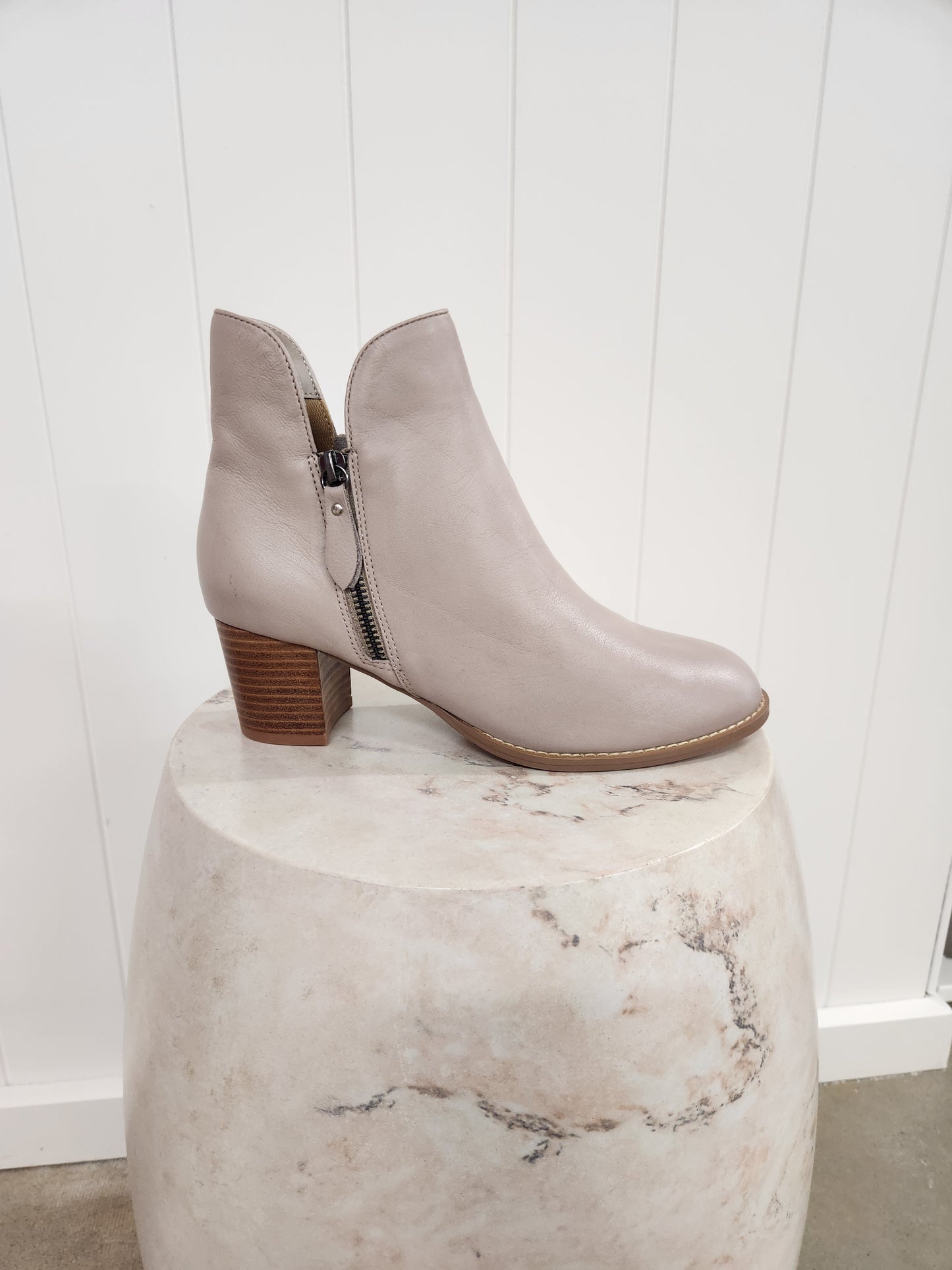 STELLA FOOTWEAR