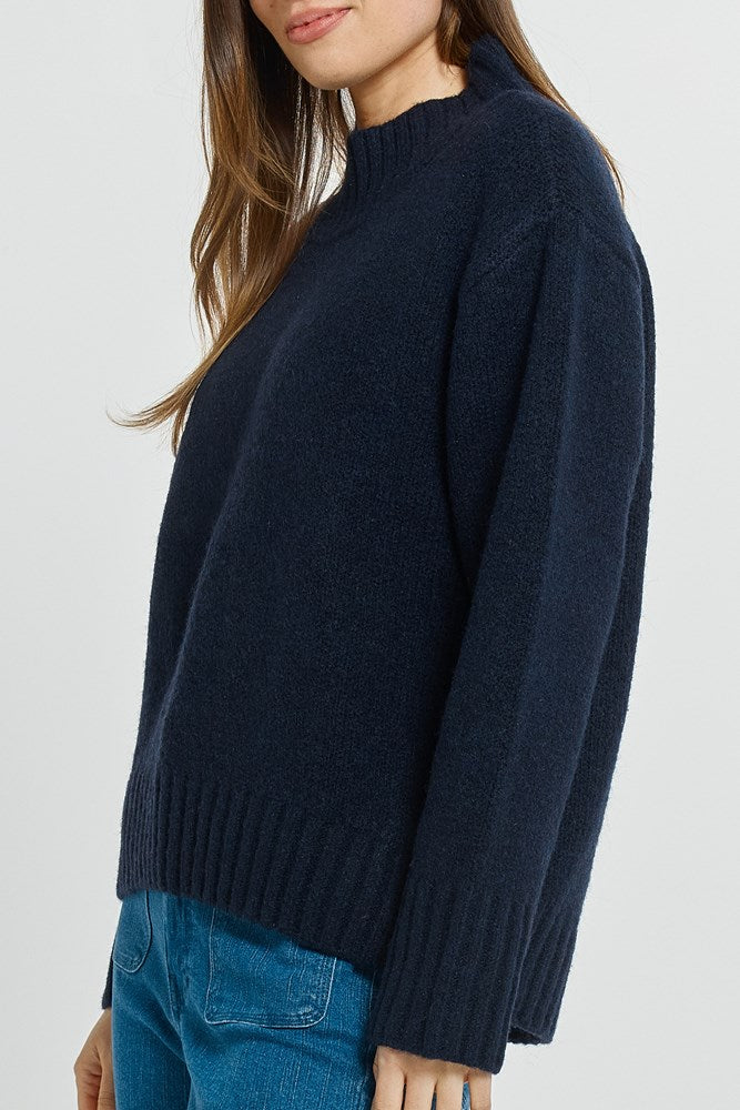 LOLA JUMPER